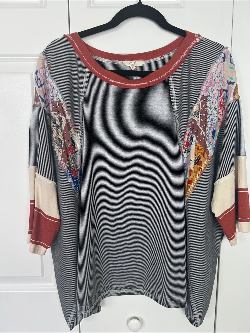 Easel Striped Mixed-Print Pullover Top in Black and Rust Size Medium